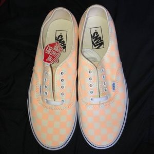 Checkerboard Vans Size 9